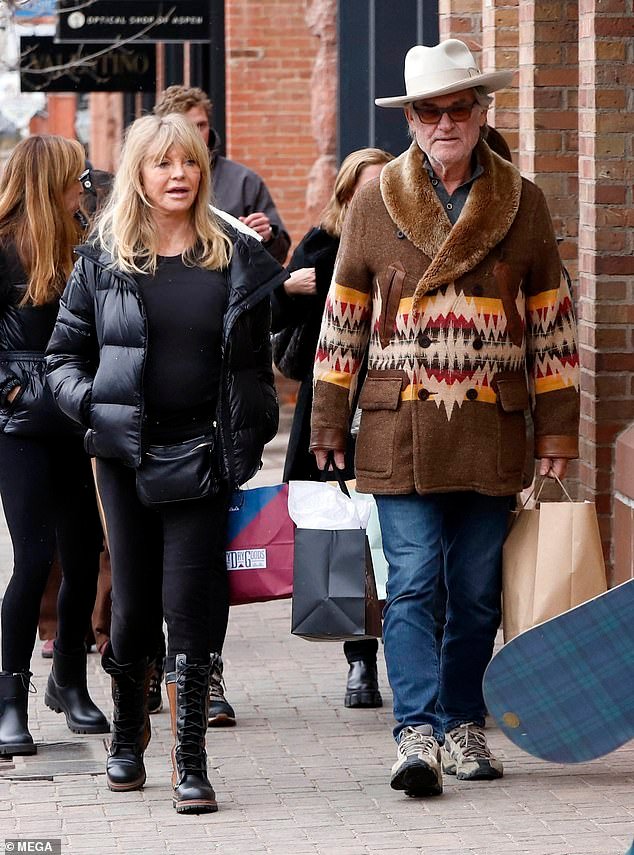 Kurt Russell and longtime partner Goldie Hawn step out for last-minute holiday shopping in Aspen