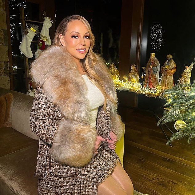 Mariah dressed to impress for the holidays