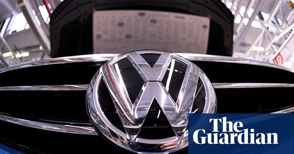 EU should spare carmakers from ‘punitive’ emissions fines, says Scholz | Automotive industry