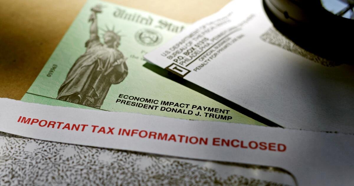 The IRS might be dropping ,400 into your stocking this year