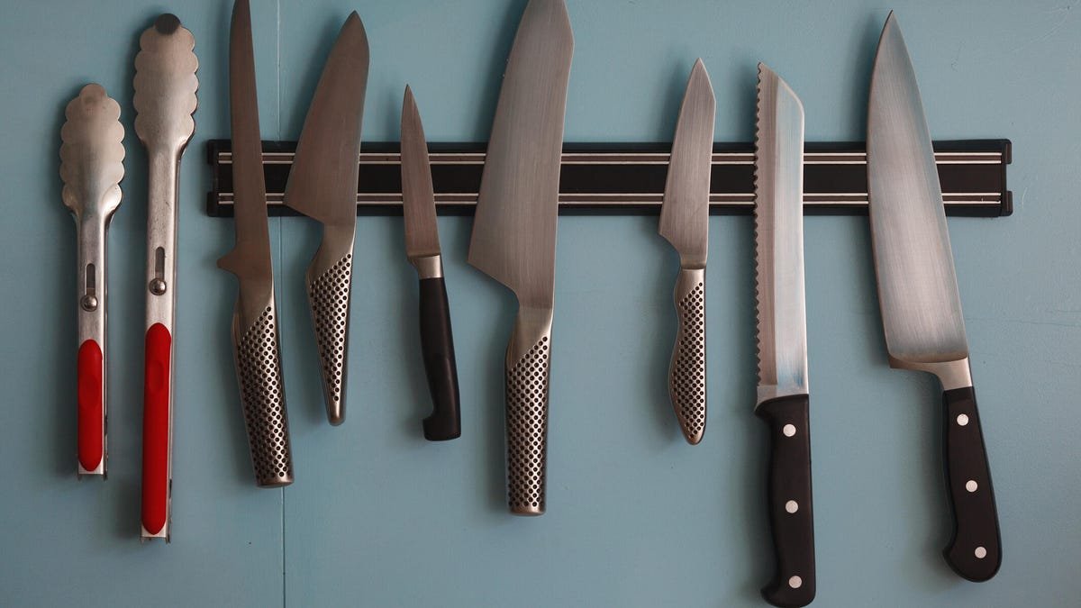 You Only Really Need These 4 Kitchen Knives