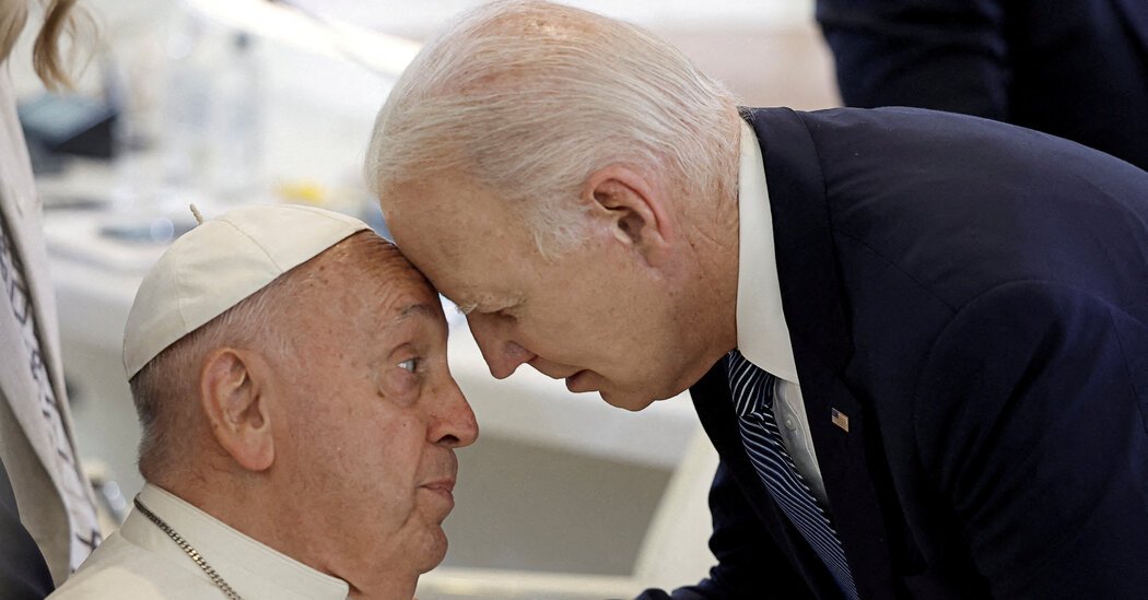 Biden Awards Medal of Freedom to Pope Francis