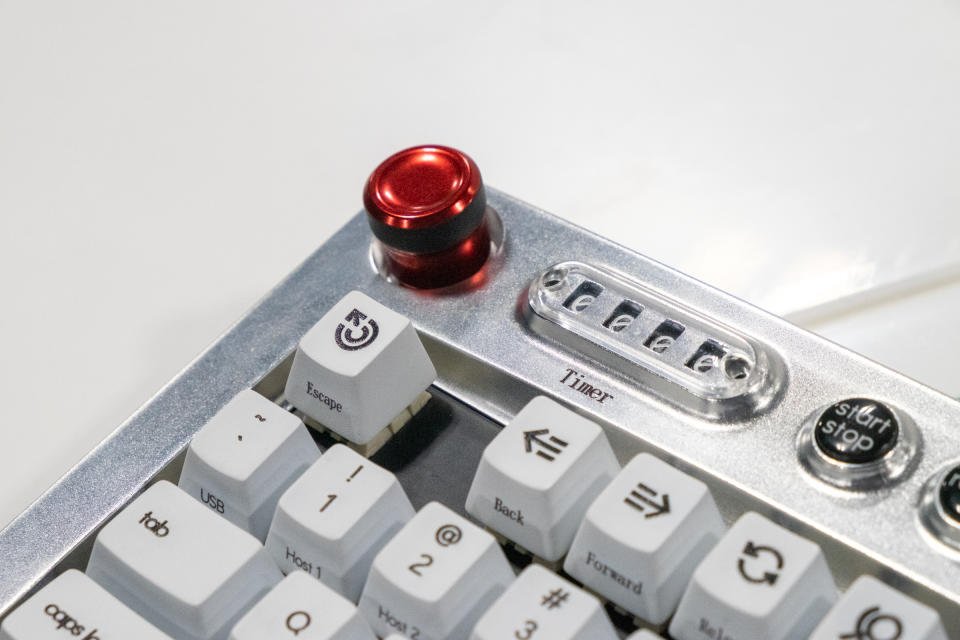 Freewrite Wordrunner mechanical keyboard