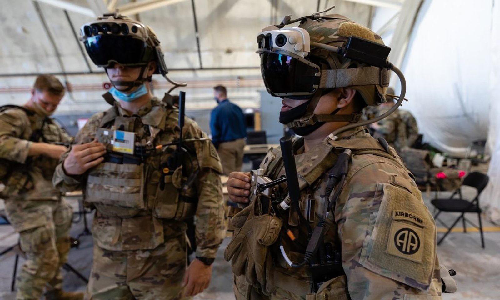 Microsoft wants to hand off much of its Army HoloLens program to Palmer Luckey’s Anduril