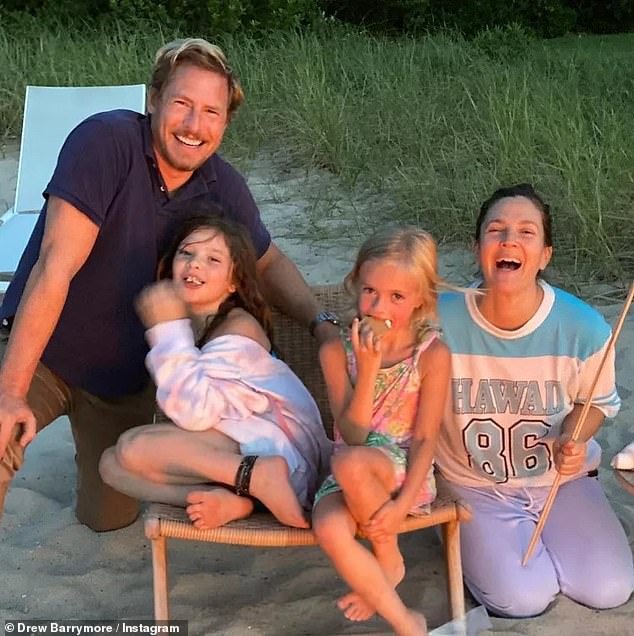 Barrymore later read aloud letters written by each of her daughters and first revealed the contents of a note written by Frankie; seen with daughters and ex Will Kopelman above