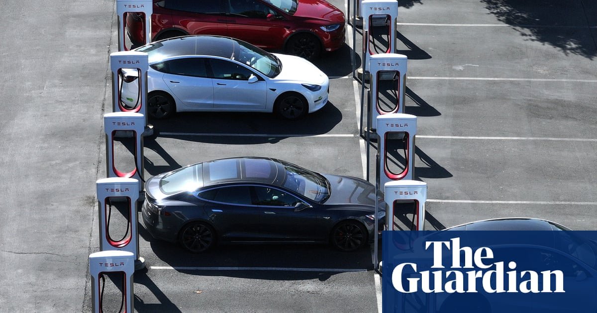 Trump administration suspends bn electric vehicle charging program | US news