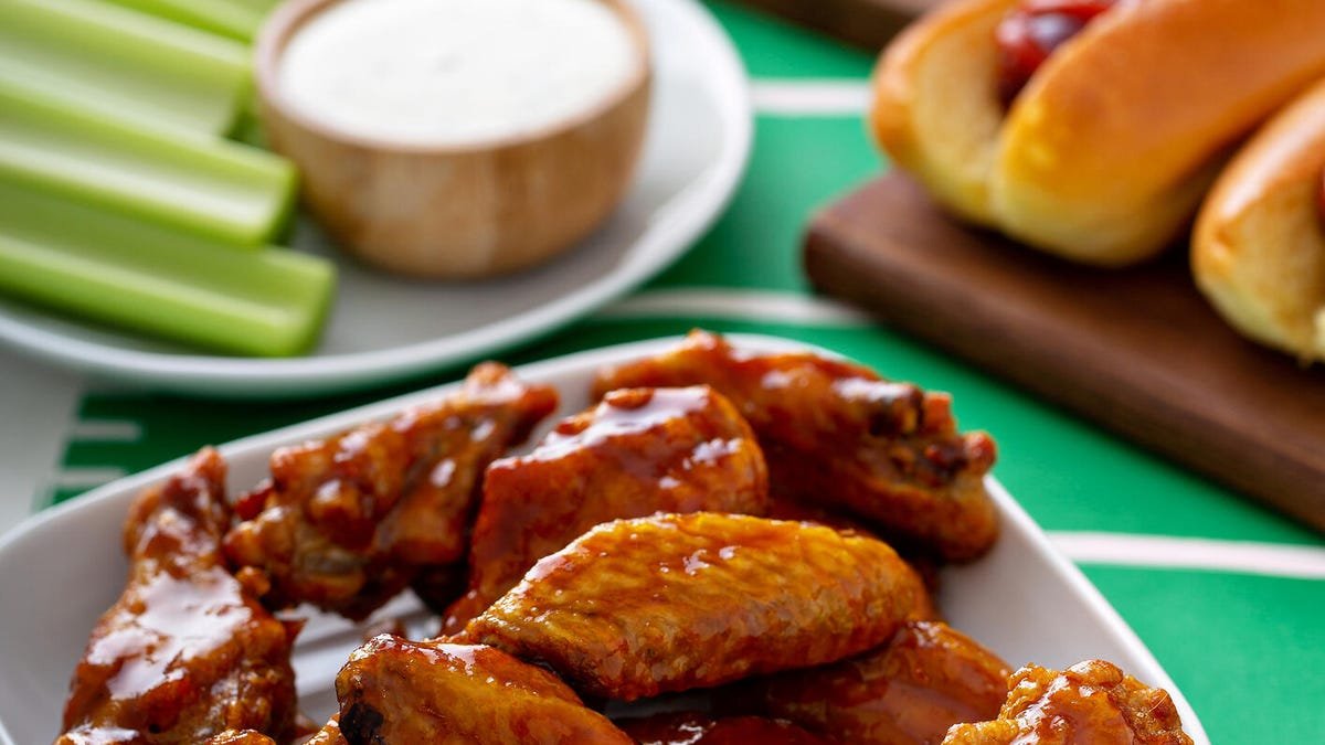 My Secret Crispy Buffalo Wings Recipe for Your Super Bowl Bash